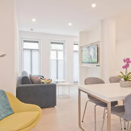 Rollstek 2 Apartment